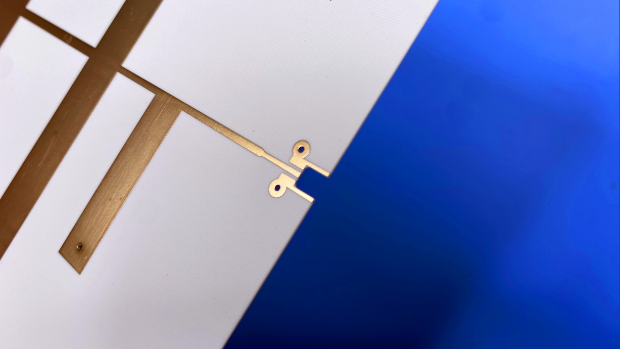 AD250C high frequency PCBs 