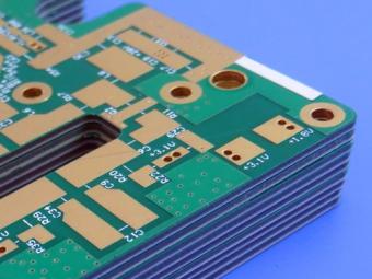 4-layer RT/duroid 5880 Hybrid PCB