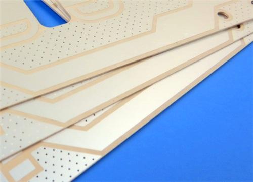 2-Layer RT/duroid 6006 PCB
